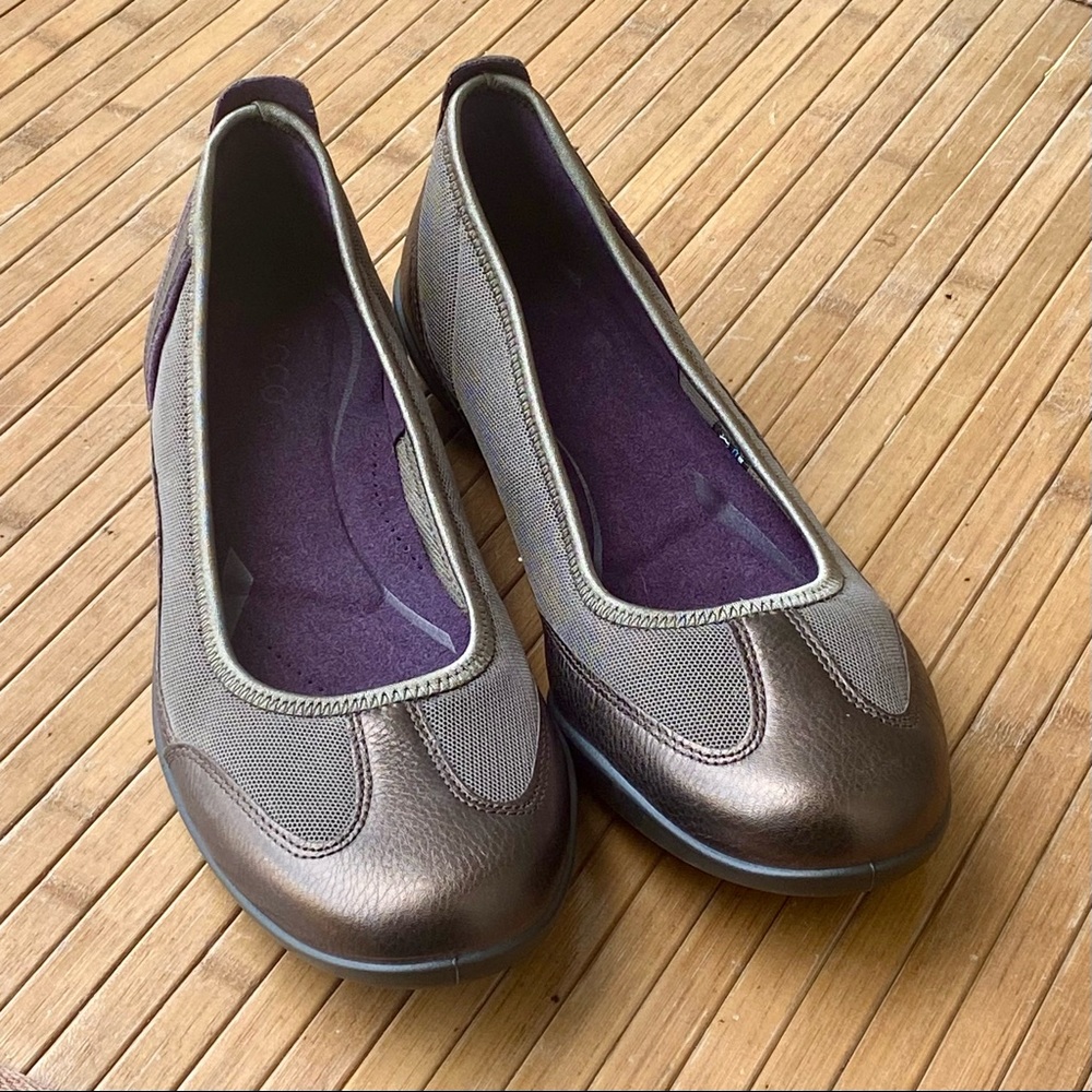 ECCO Bluma Slip On Ballet Flat, size 42, Ballerina Metallic NEW